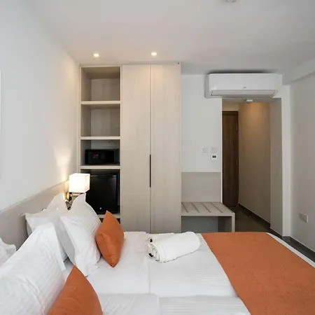 Szálloda Western Larco Lárnaka