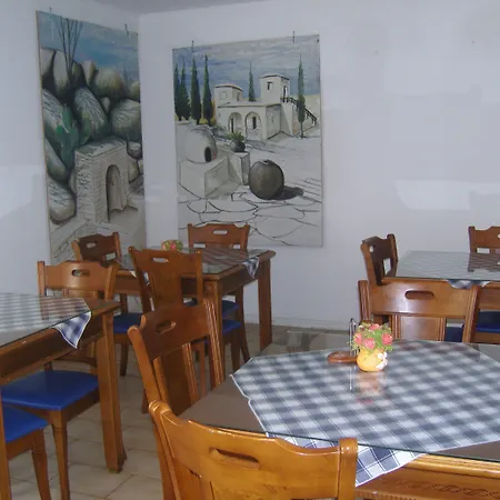 Szálloda Western Larco 4*