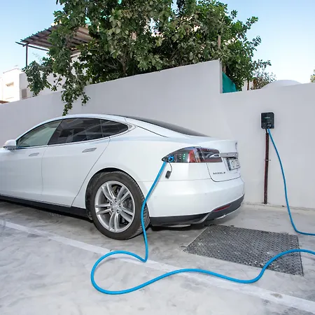 Western Larco Szálloda 4*