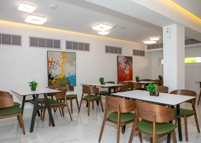 Hotell Western Larco Larnaca