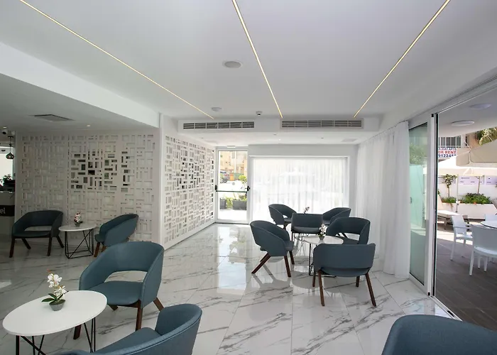 Western Larco 4* Larnaca