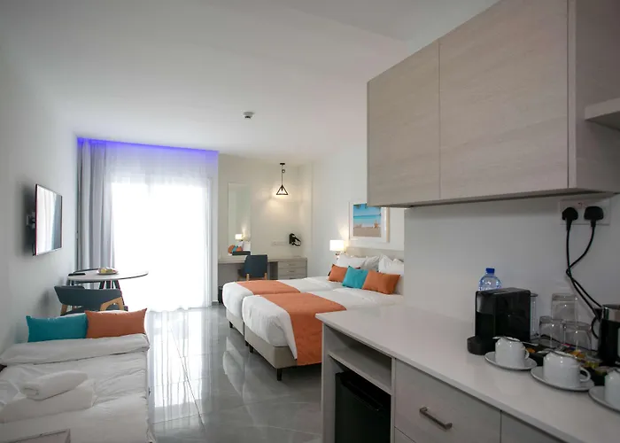 Hotell Western Larco Larnaca