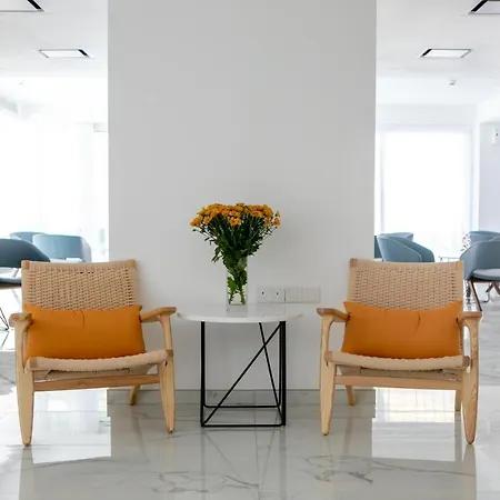 拉尔科酒店 4* 拉纳卡