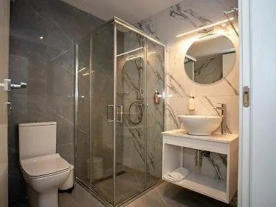 Western Larco Otel 4*
