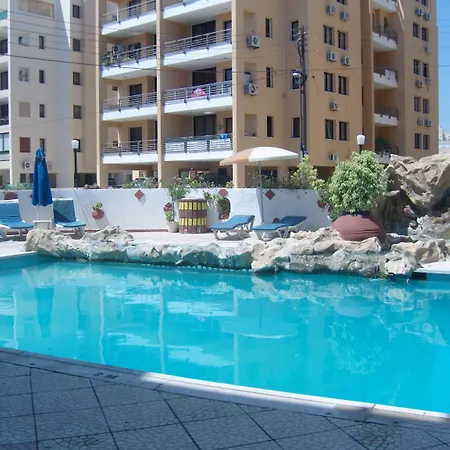 拉尔科酒店 拉纳卡