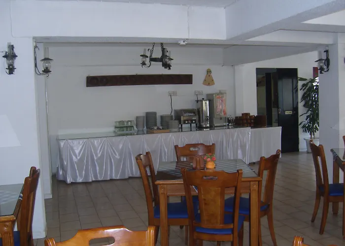 Western Larco Hotell Larnaca