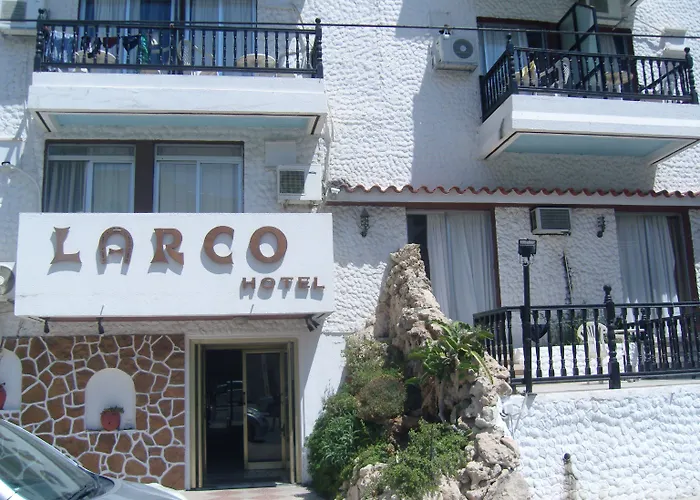 Western Larco Hotel 4*